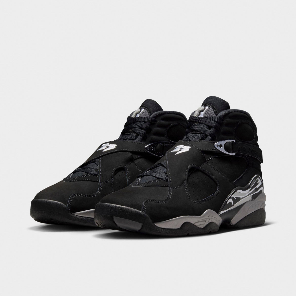 Men's Air Jordan Retro 8 Basketball Shoes - Black/Chrome - view 2