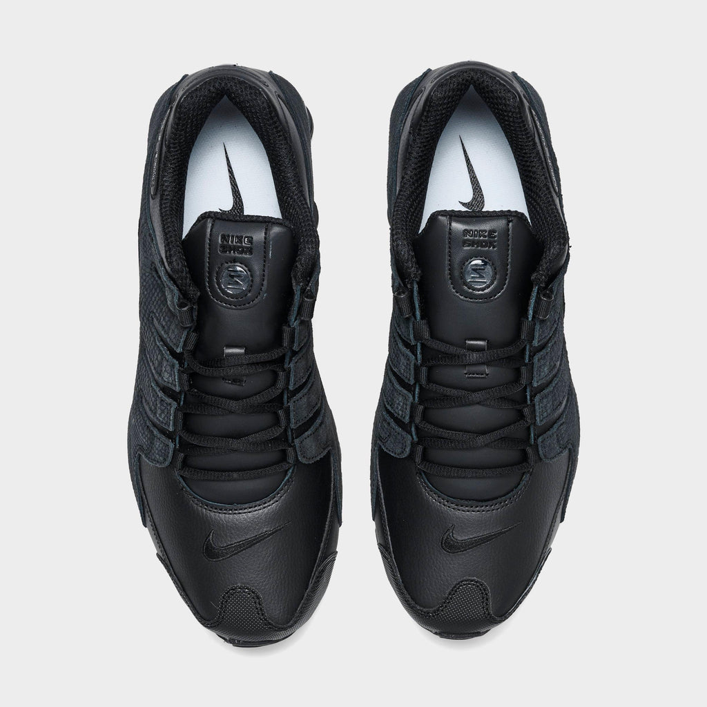 Men's Nike Shox NZ Casual Shoes - Black/Black/Black - view 5