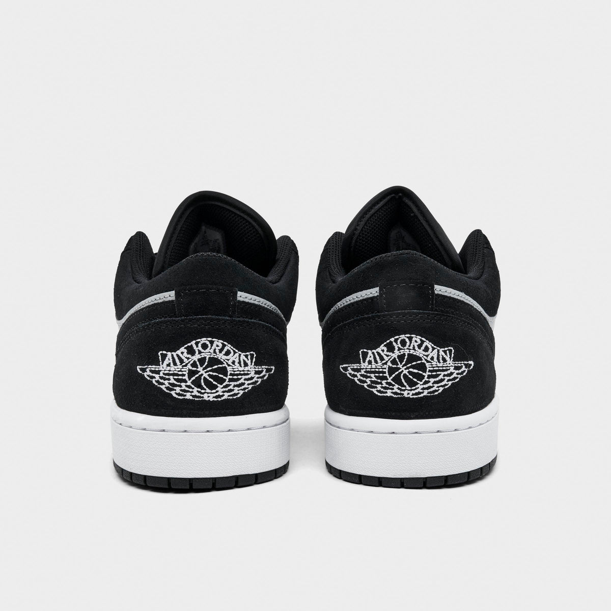 Men's Air Jordan Retro 1 Low Casual Shoes - Black/Light Smoke Grey/White - view 4