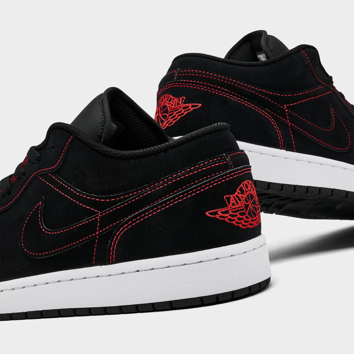 Men's Air Jordan Retro 1 Low Casual Shoes - Black/White/University Red - view 3