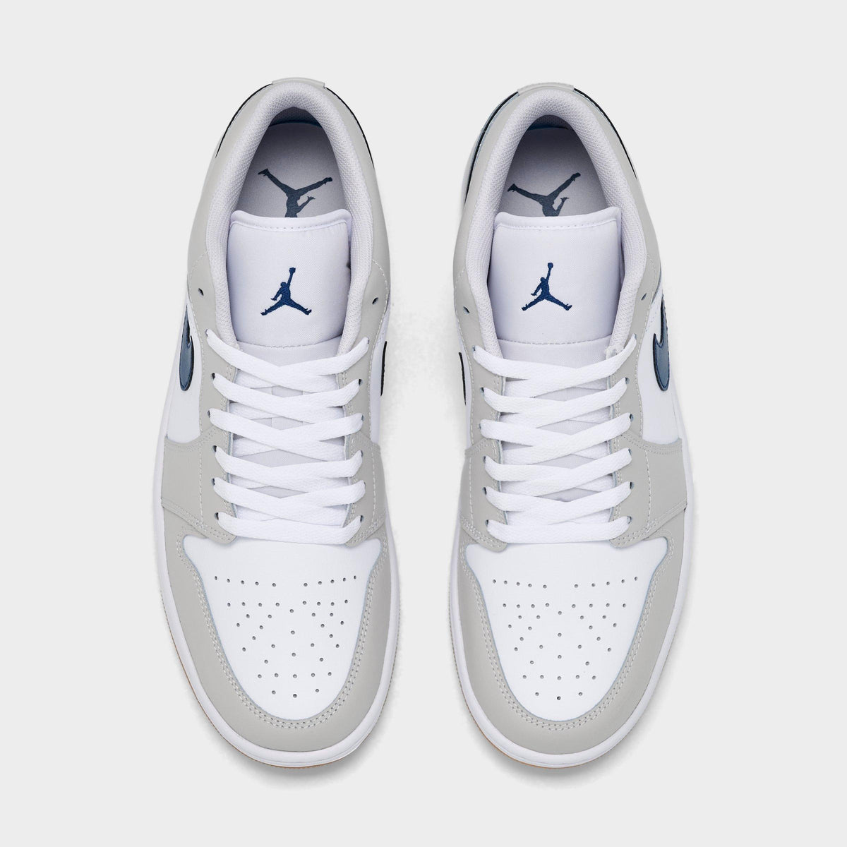 Men's Air Jordan Retro 1 Low Casual Shoes - White/Neutral Grey/Gum Medium Brown/Midnight Navy - view 5