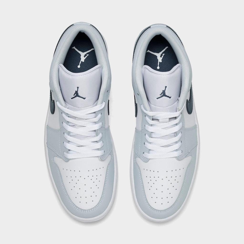 Men's Air Jordan Retro 1 Low Casual Shoes - Aura/White/Squadron Blue - view 5