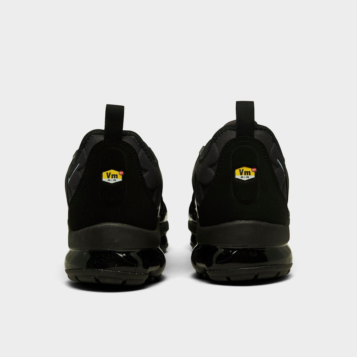 Men's Nike Air VaporMax Plus Running Shoes - Black/Aluminum - view 4