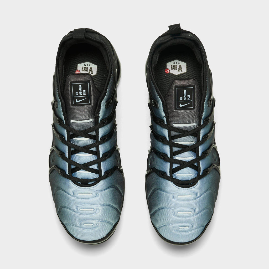 Men's Nike Air VaporMax Plus Running Shoes - Black/Aluminum - view 5