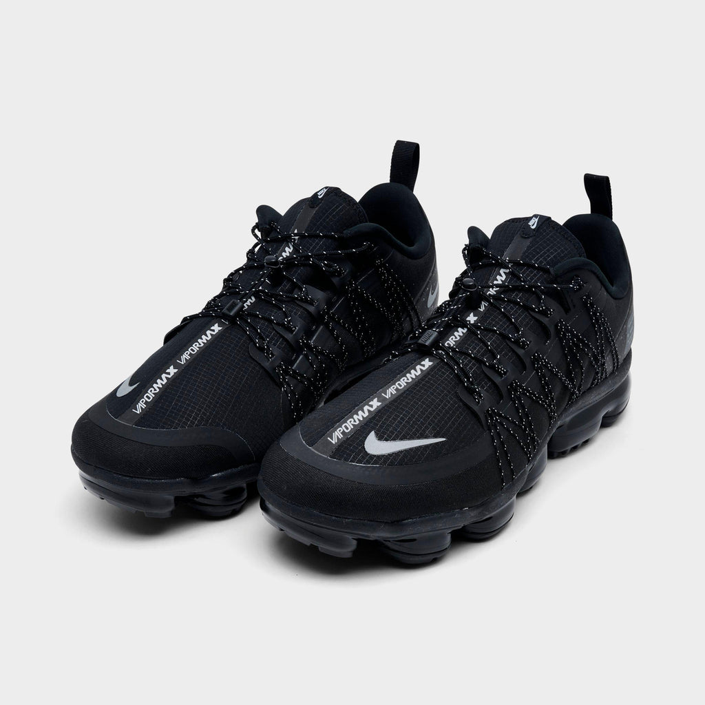 Men's Nike Air VaporMax Run Utility Running Shoes - Black/Reflective Silver/Black/Black - view 2