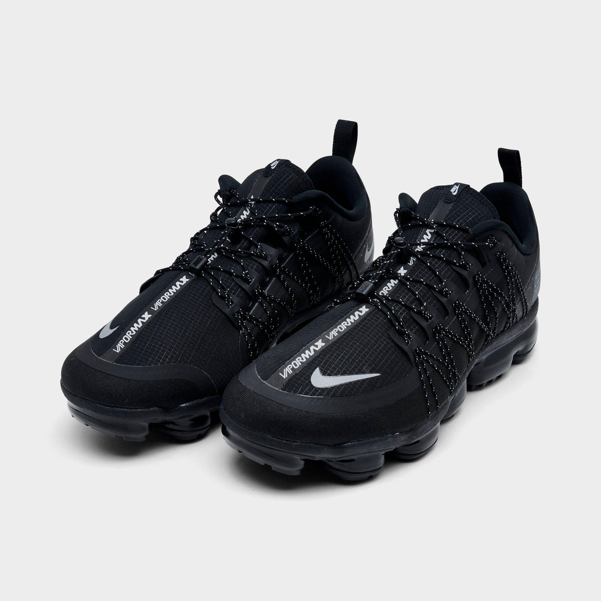 Men's Nike Air VaporMax Run Utility Running Shoes - Black/Reflective Silver/Black/Black - view 2
