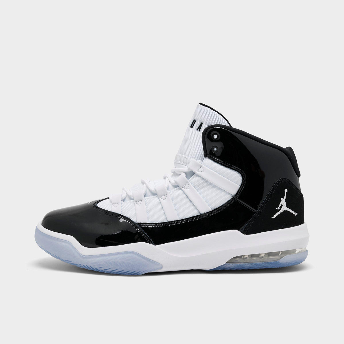 Men's Jordan Max Aura Casual Shoes - Black/White