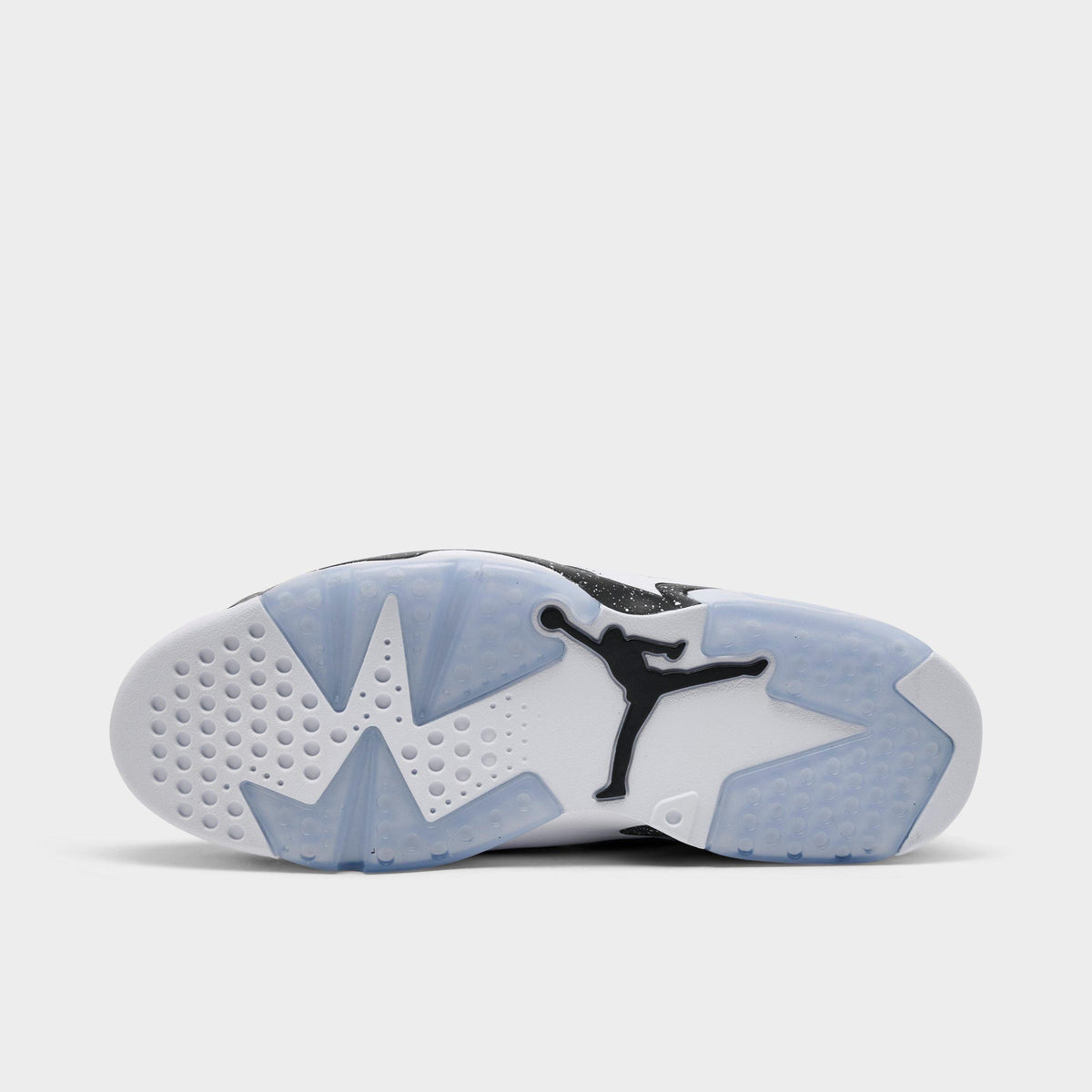 Men's Air Jordan Retro 6 Basketball Shoes - White/Black - view 6