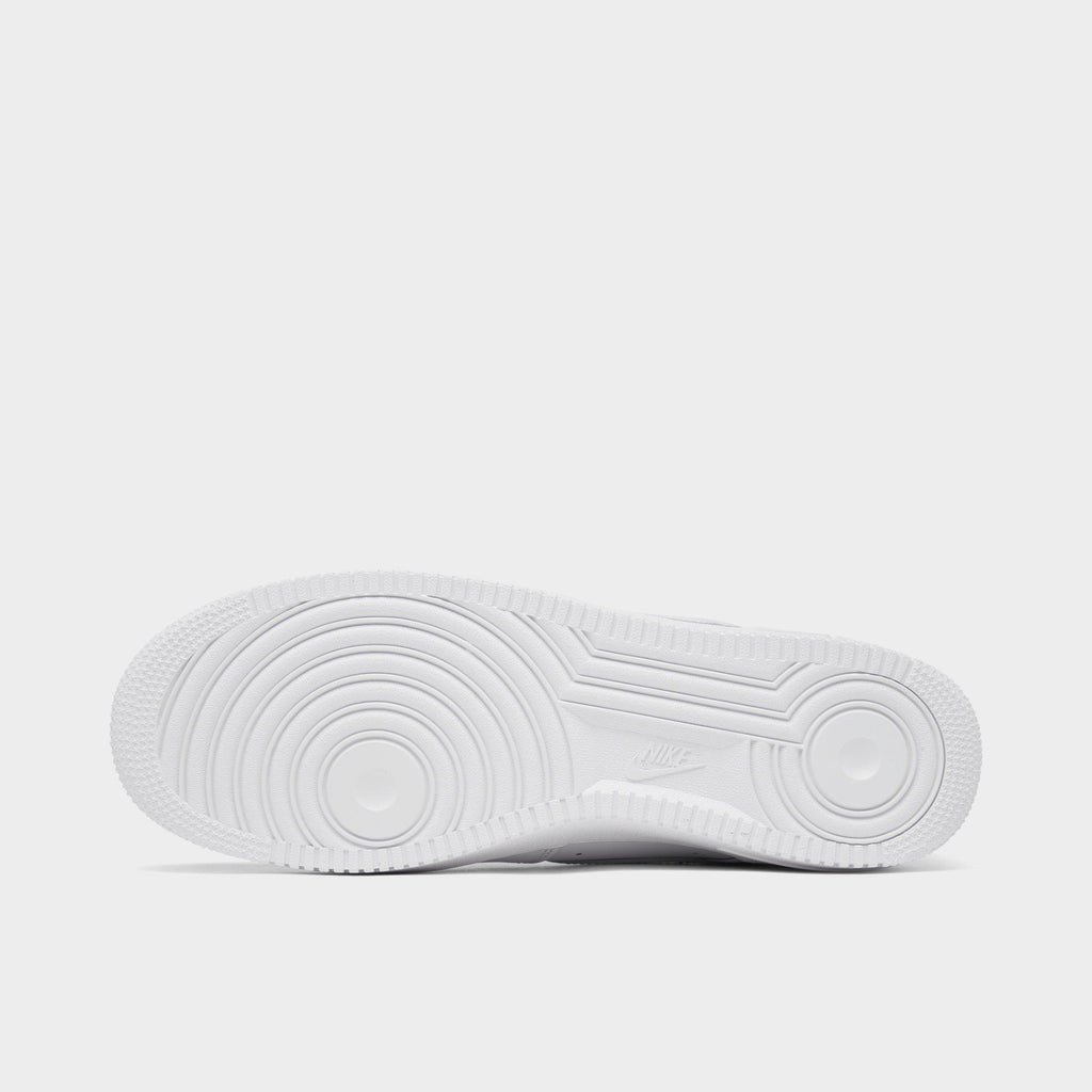 Men's Nike Air Force 1 '07 Low Casual Shoes - White/White - view 6