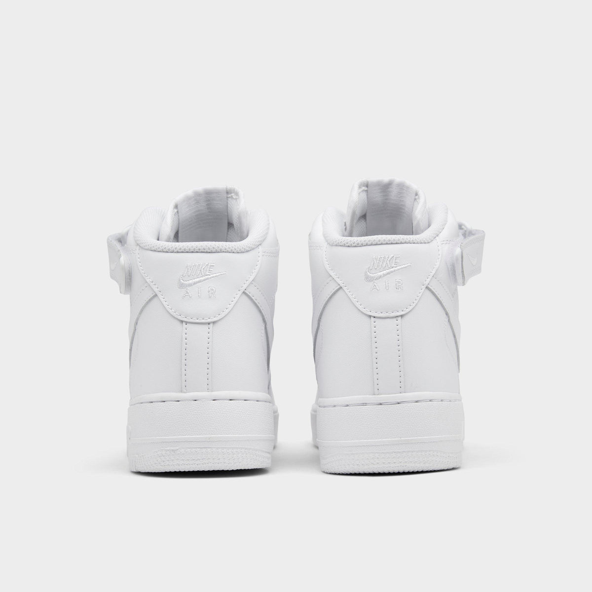 Men's Nike Air Force 1 Mid '07 Casual Shoes - White/White - view 4