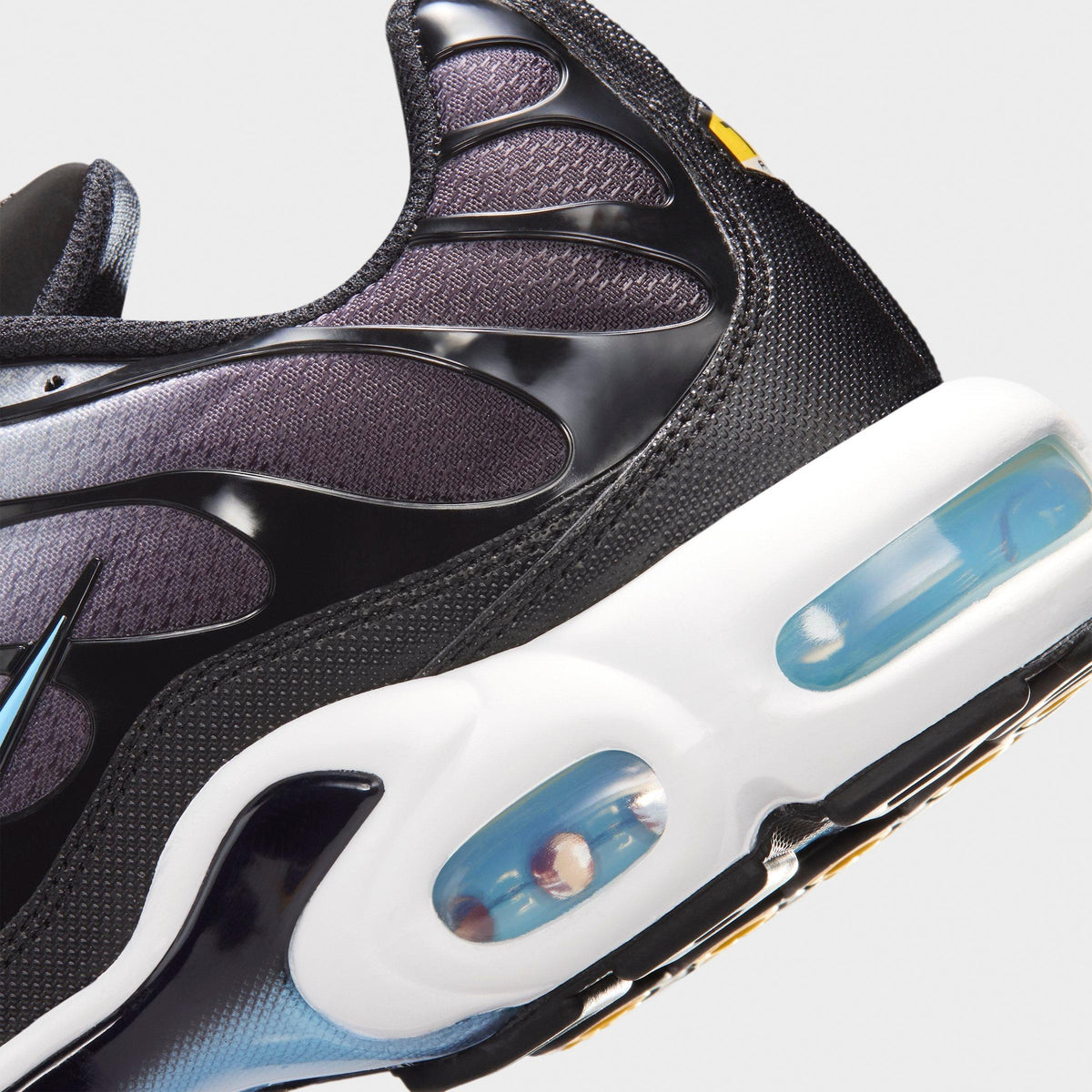 Men's Nike Air Max Plus Casual Shoes - Black/Light Smoke Grey/White/Football Blue - view 3
