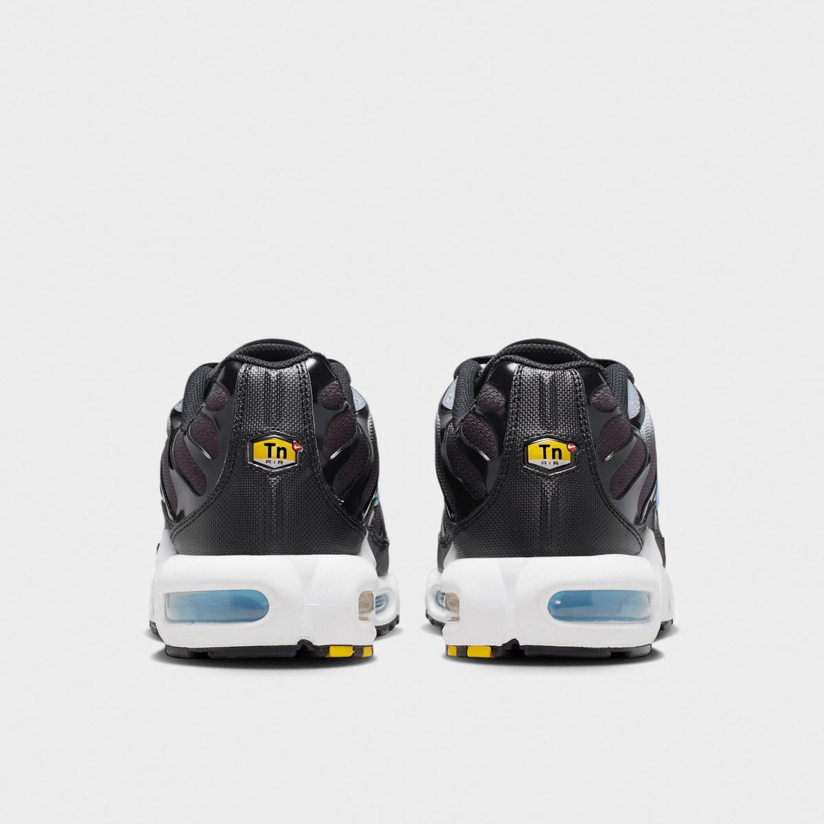 Men's Nike Air Max Plus Casual Shoes - Black/Light Smoke Grey/White/Football Blue - view 4