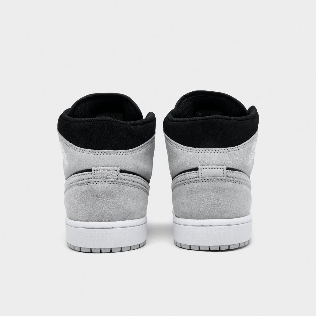 Men's Air Jordan Retro 1 Mid Casual Shoes - Light Smoke Grey/Black/White - view 4