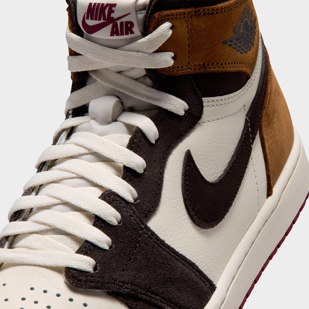 Men's Air Jordan Retro 1 High OG Casual Shoes - Shadow Brown/Light British Tan/Team Red - view 3