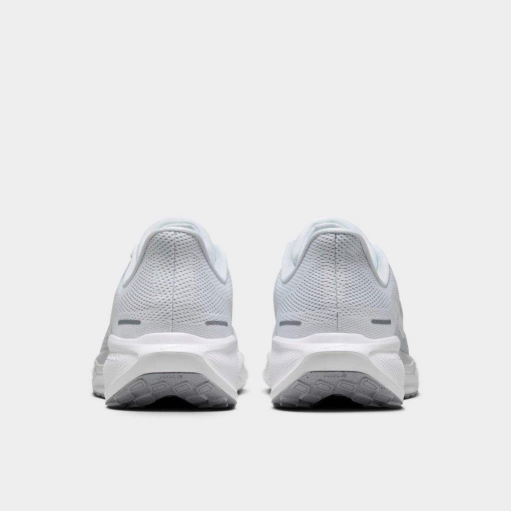 Men's Nike Pegasus 41 Running Shoes - White/Pure Platinum/Metallic Silver/White - view 4