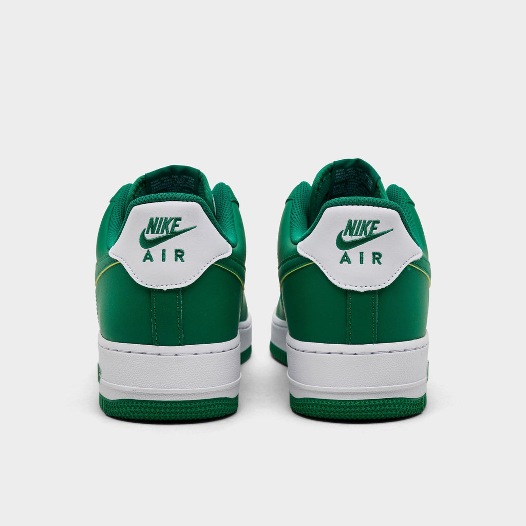 Men's Nike Air Force 1 '07 Casual Shoes - White/Malachite/White - view 4
