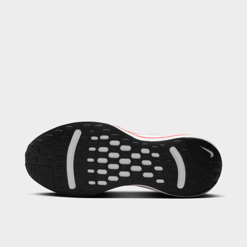 Men's Nike Journey Run Running Shoes - White/Fire Red/Cement Grey/Black - view 6