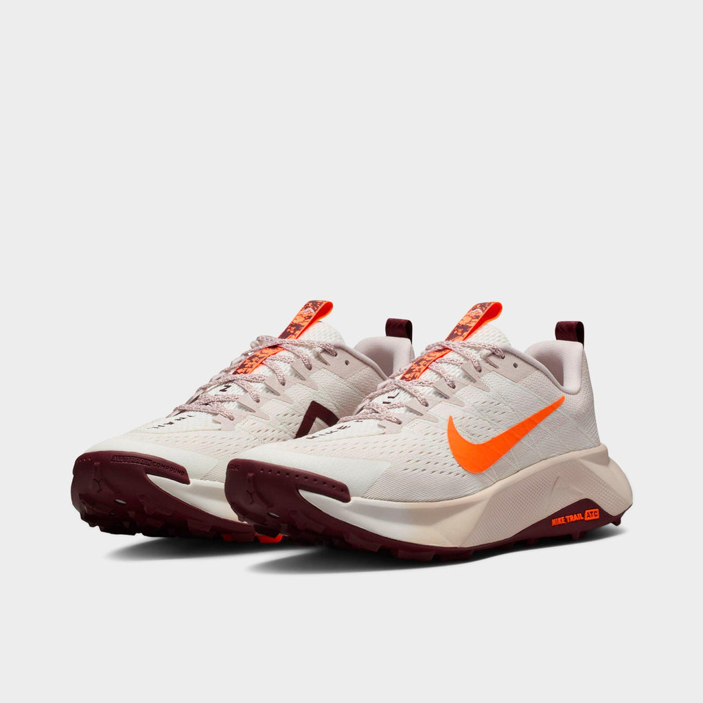 Men's Nike Wildhorse 10 Trail Running Shoes - Sail/Silt Red/Dark Team Red/Hyper Crimson - view 2