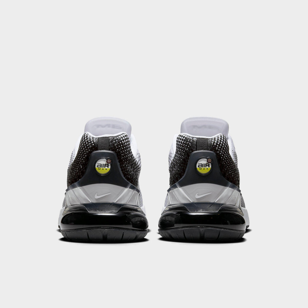Men's Nike Air Max Phoenix Casual Shoes - White/Anthracite/Black/Black - view 4