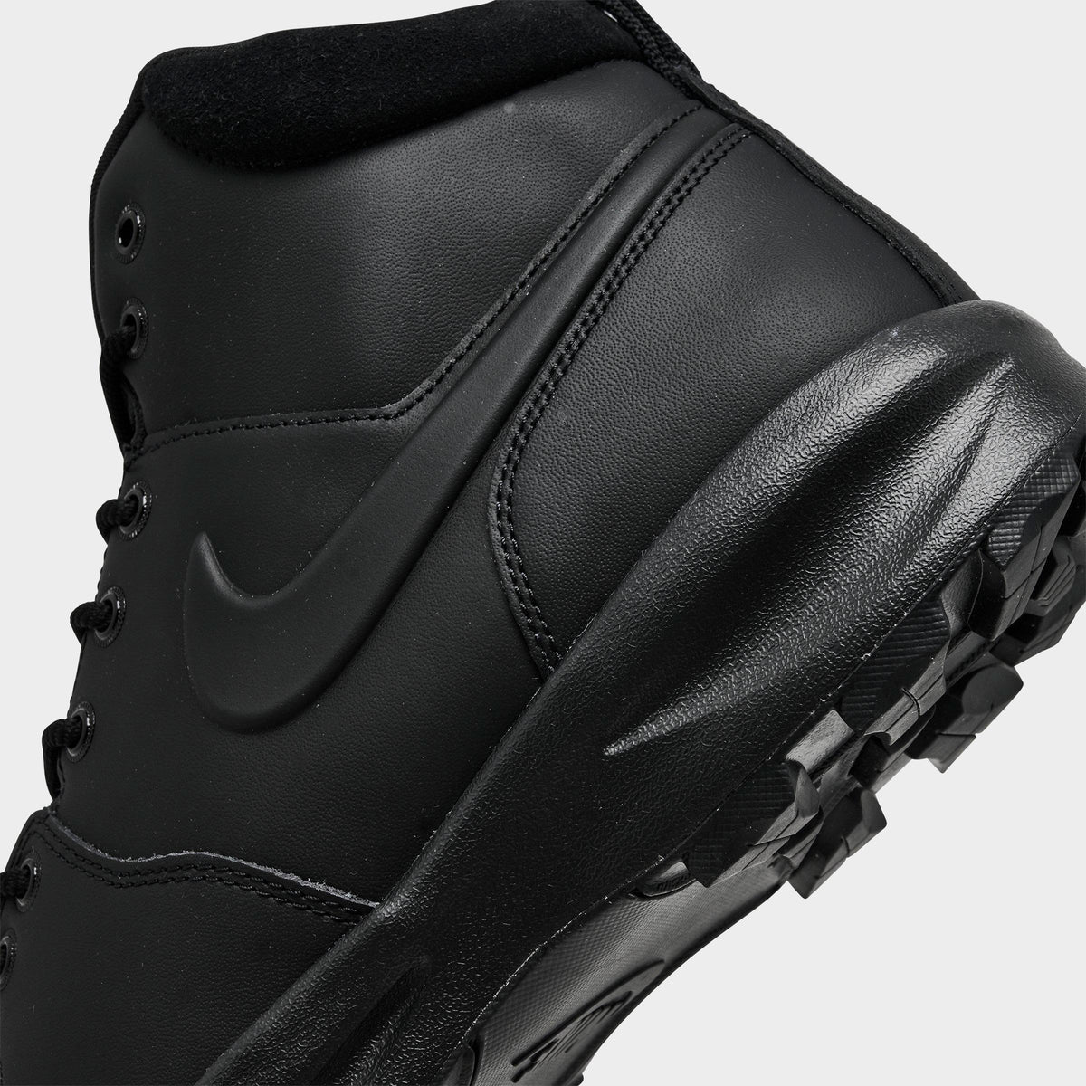 Men's Nike Manoa Leather Boots - Black/Black/Black - view 3