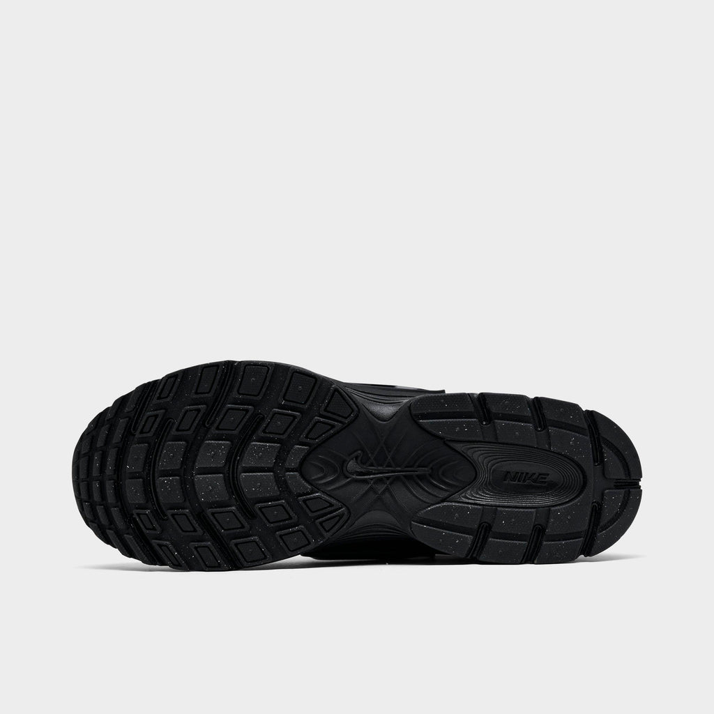 Men's Nike V5 RNR Casual Shoes - Black/Black/Anthracite - view 6