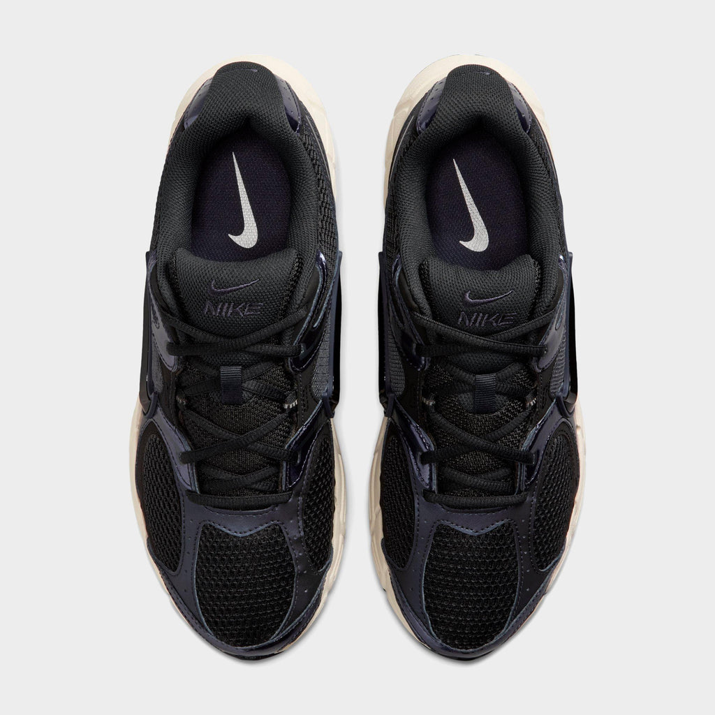Men's Nike V5 RNR Casual Shoes - Off Noir/Gridiron/Metallic Silver/Black - view 5