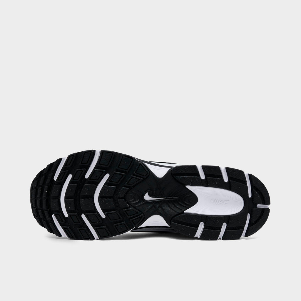 Men's Nike V5 RNR Casual Shoes - White/Vast Grey/College Grey/Black - view 6