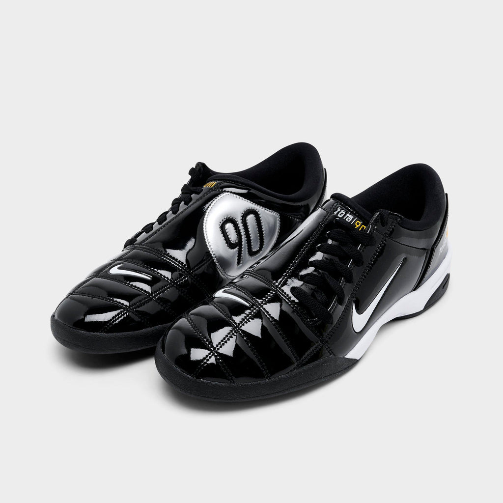 Men's Nike Total 90 Casual Shoes - Black/White/Metallic Silver - view 2