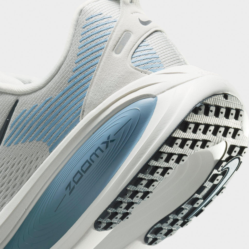 Men's Nike Vomero 18 Running Shoes - Grey Fog/Off White/Work Blue/Dark Obsidian - view 3