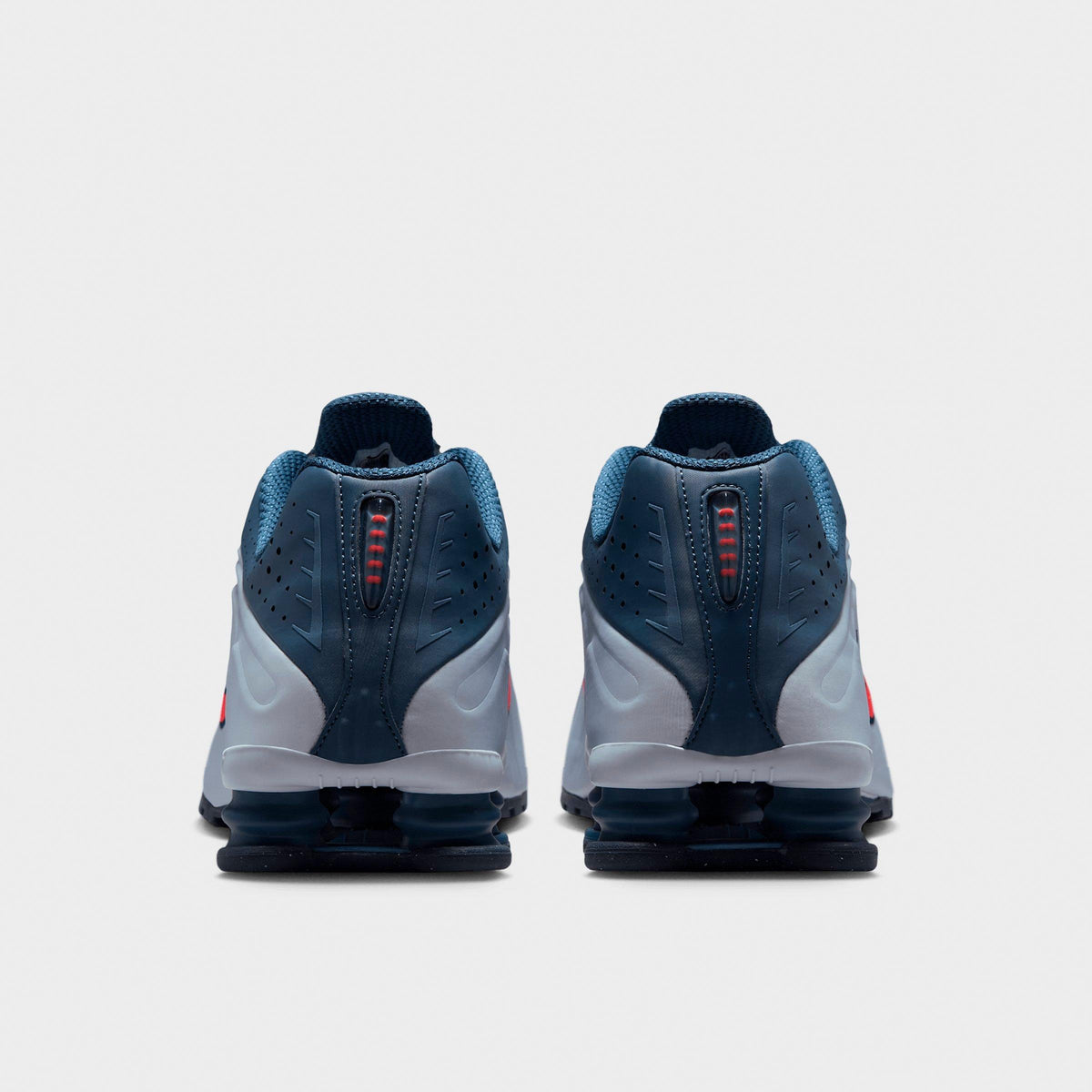 Men's Nike Shox R4 Casual Shoes - Football Grey/New Slate/Blue Eclipse/Bright Crimson - view 4