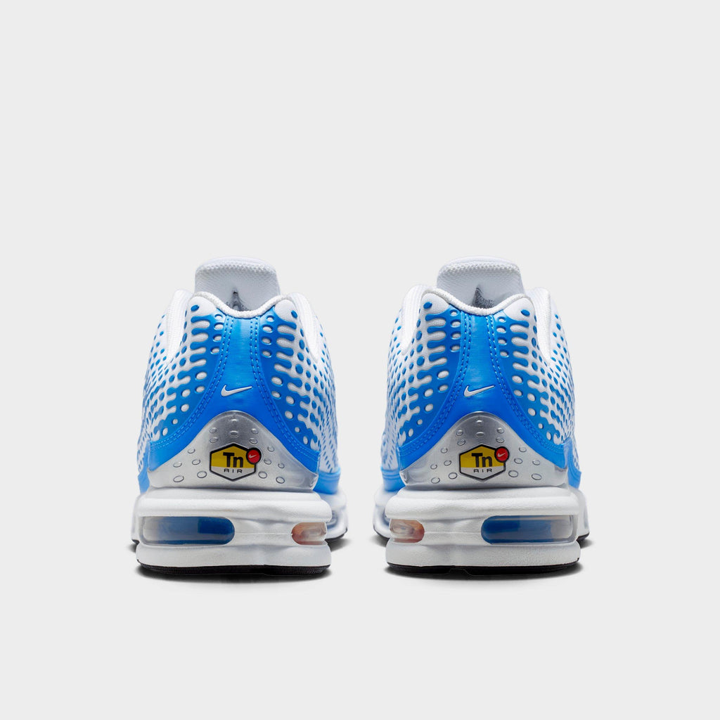 Men's Nike Air Max Plus VII Casual Shoes - White/Blue Crystal/Metallic Silver/White - view 4