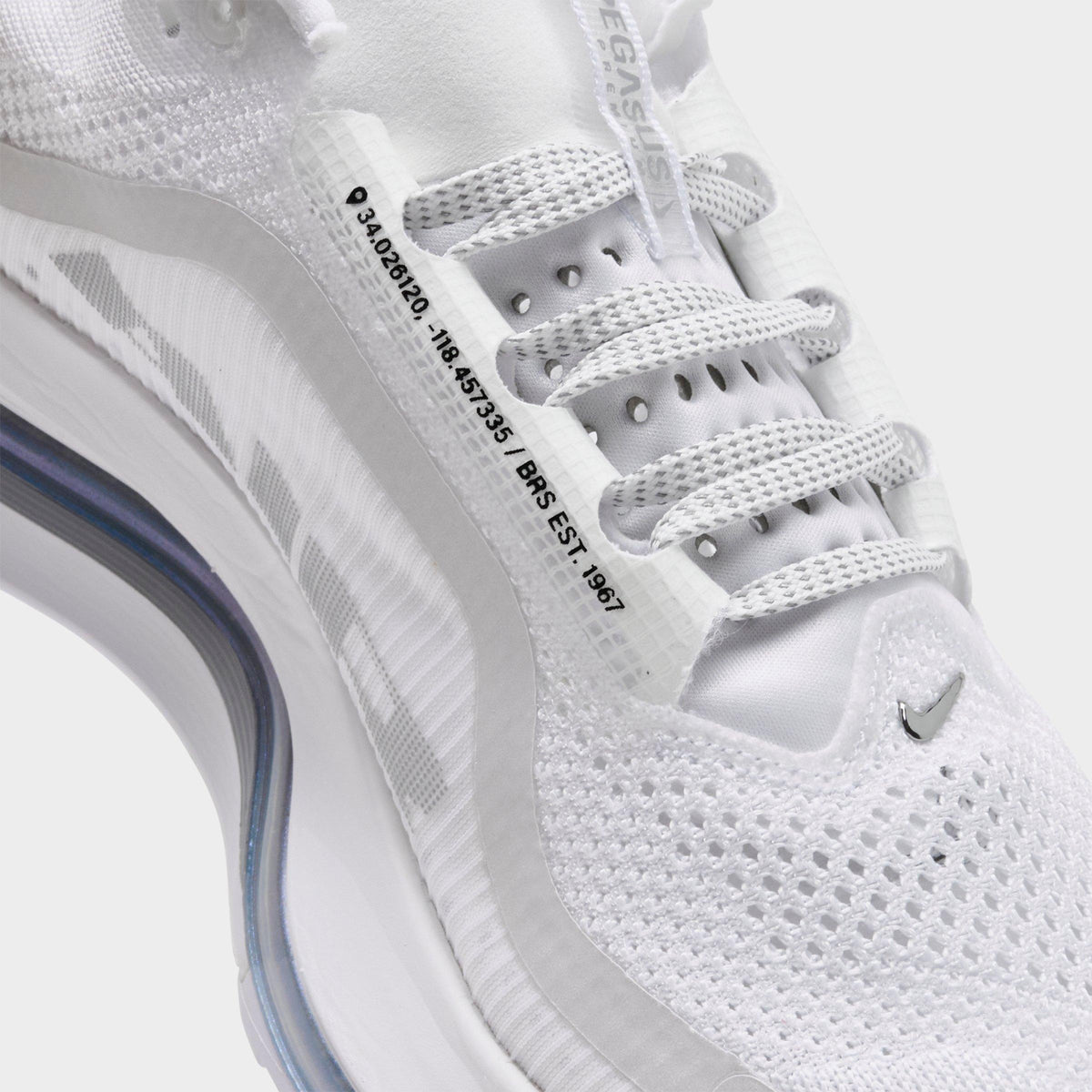 Men's Nike Pegasus Premium Running Shoes - White/Metallic Silver/Metallic Silver - view 3