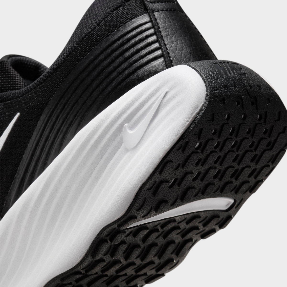 Men's Nike Promina Casual Shoes (Extra-Wide Width) - Black/White - view 3