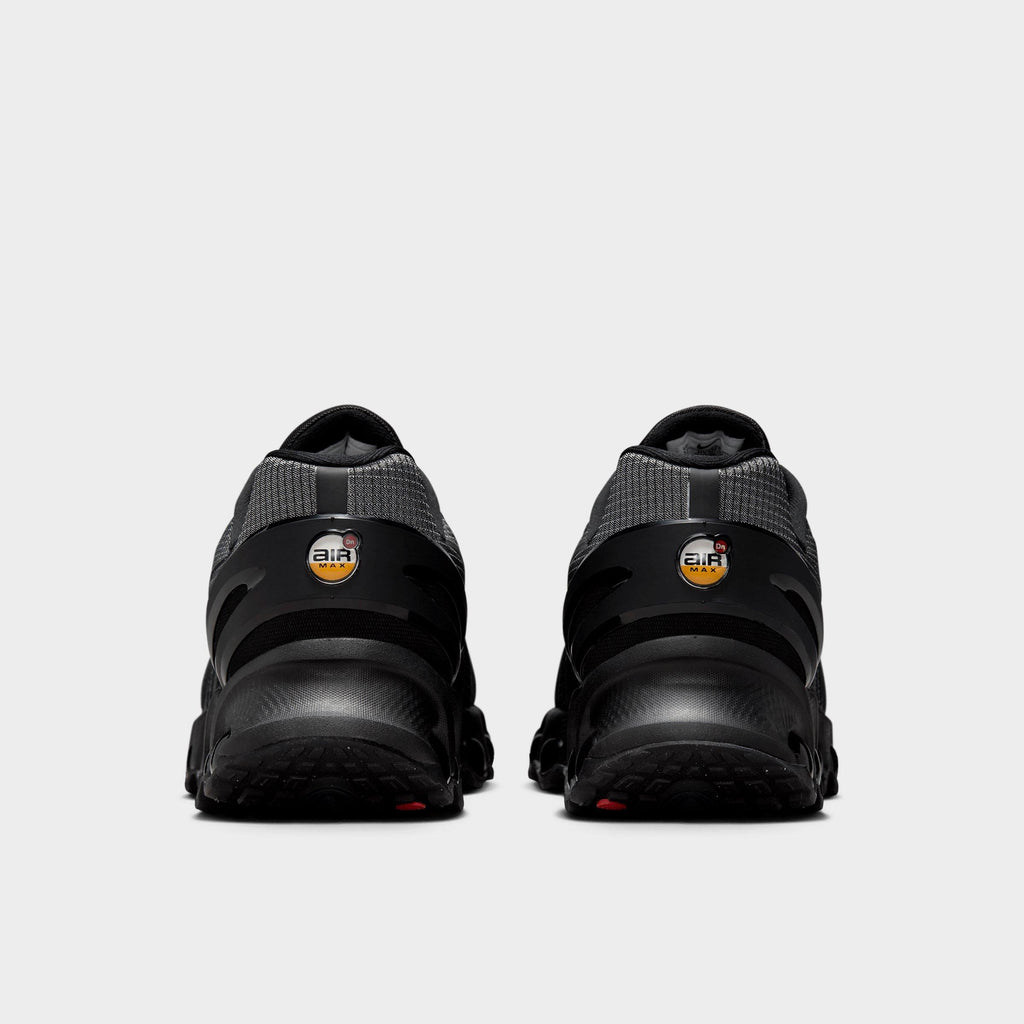 Men's Nike Air Max Dn8 SE Casual Shoes - Black/White/Dark Grey/Black - view 4