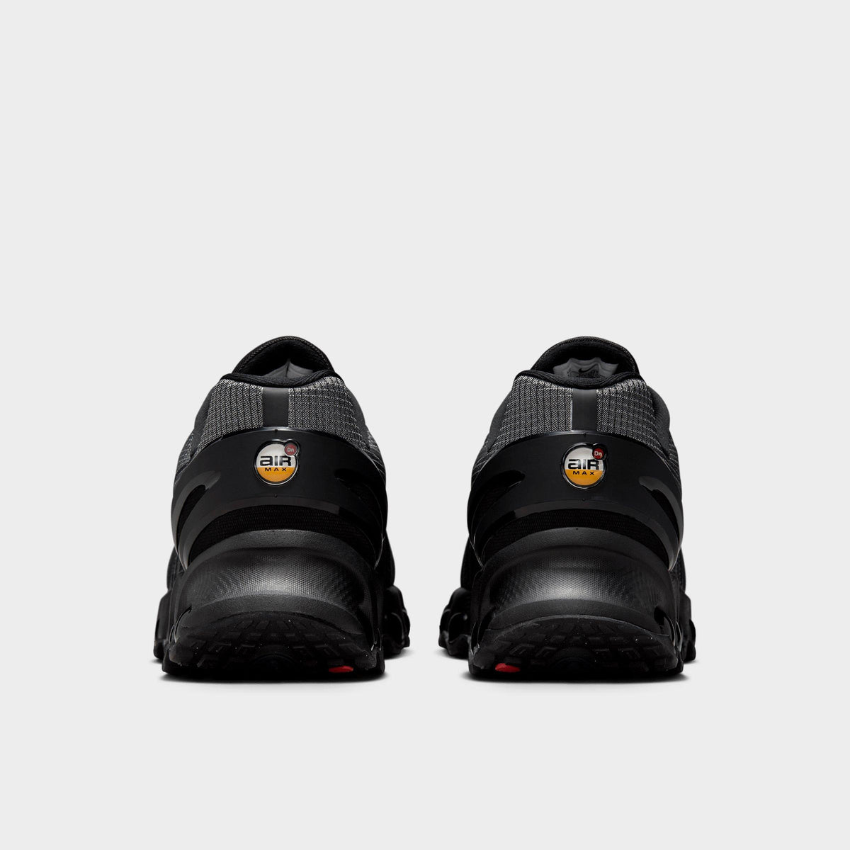 Men's Nike Air Max Dn8 SE Casual Shoes - Black/White/Dark Grey/Black - view 4