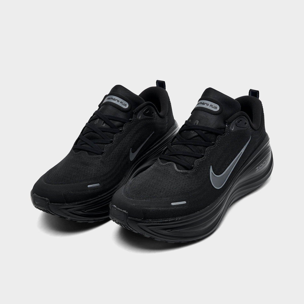 Men's Nike Vomero Plus Running Shoes - Black/Dark Smoke Grey/Metallic Dark Grey - view 2