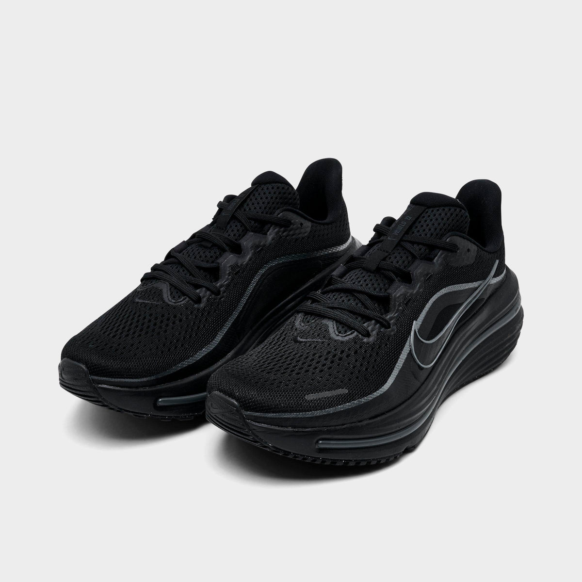 Men's Nike Air Winflo 12 Road Running Shoes - Black/Dark Smoke Grey/Black - view 2