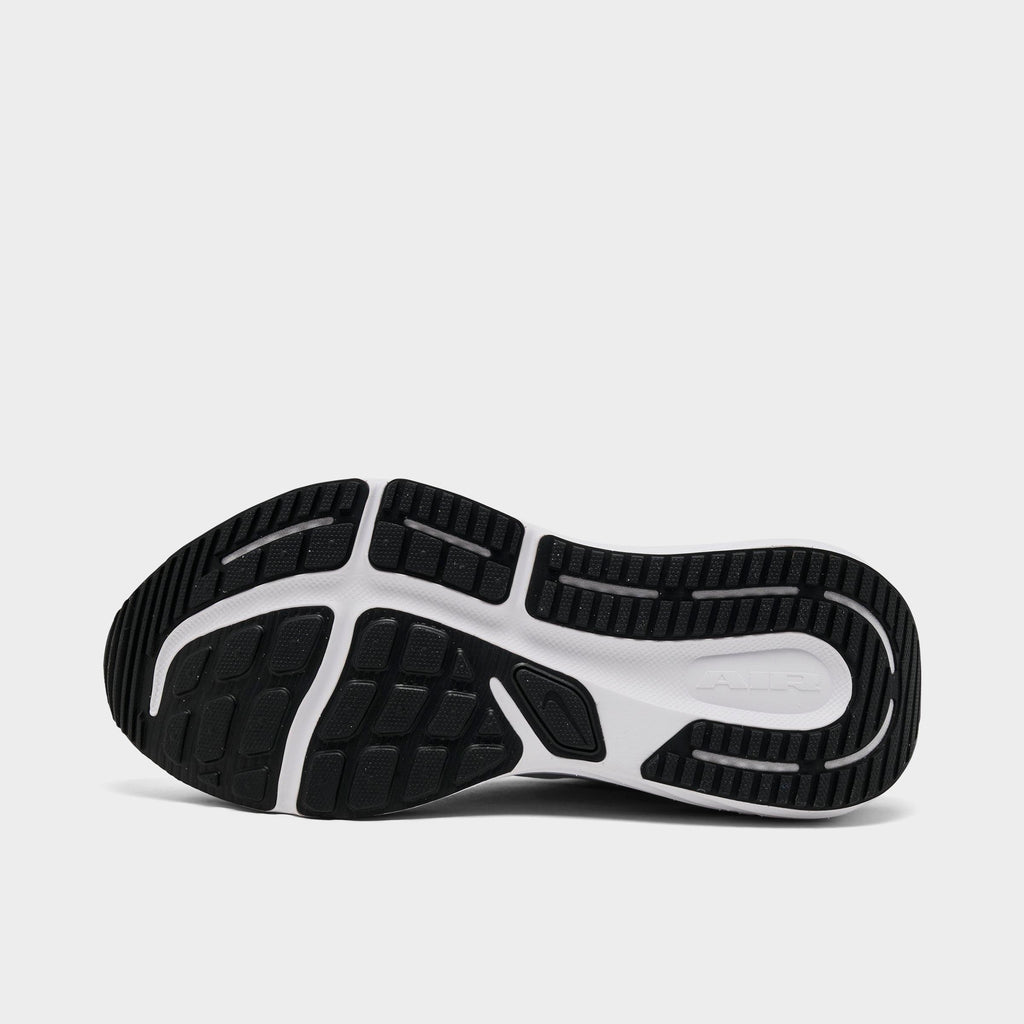 Men's Nike Air Winflo 12 Road Running Shoes - Off White/Black/White/Wolf Grey - view 6