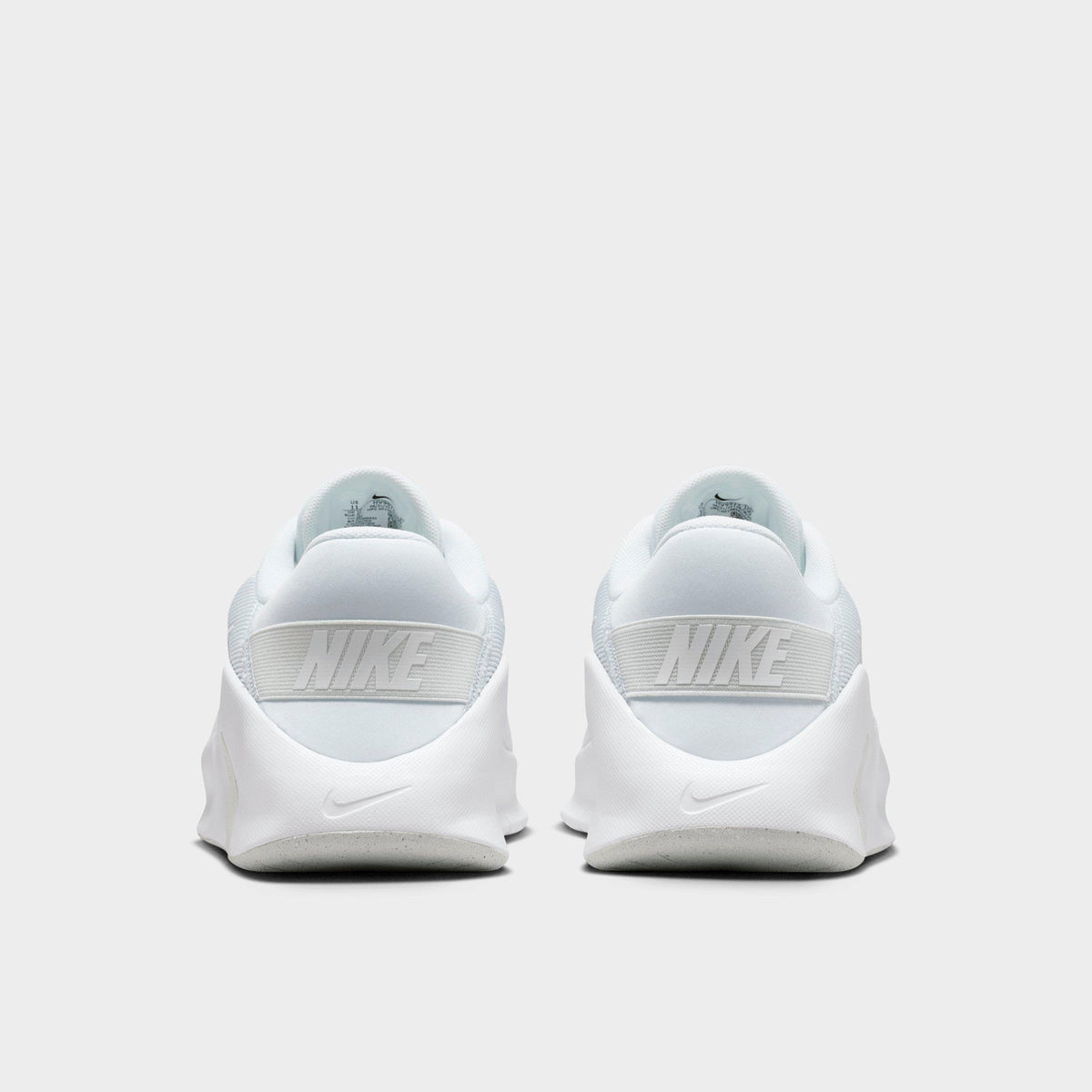 Men's Nike Flex Train Training Shoes - White/Photon Dust/White - view 4