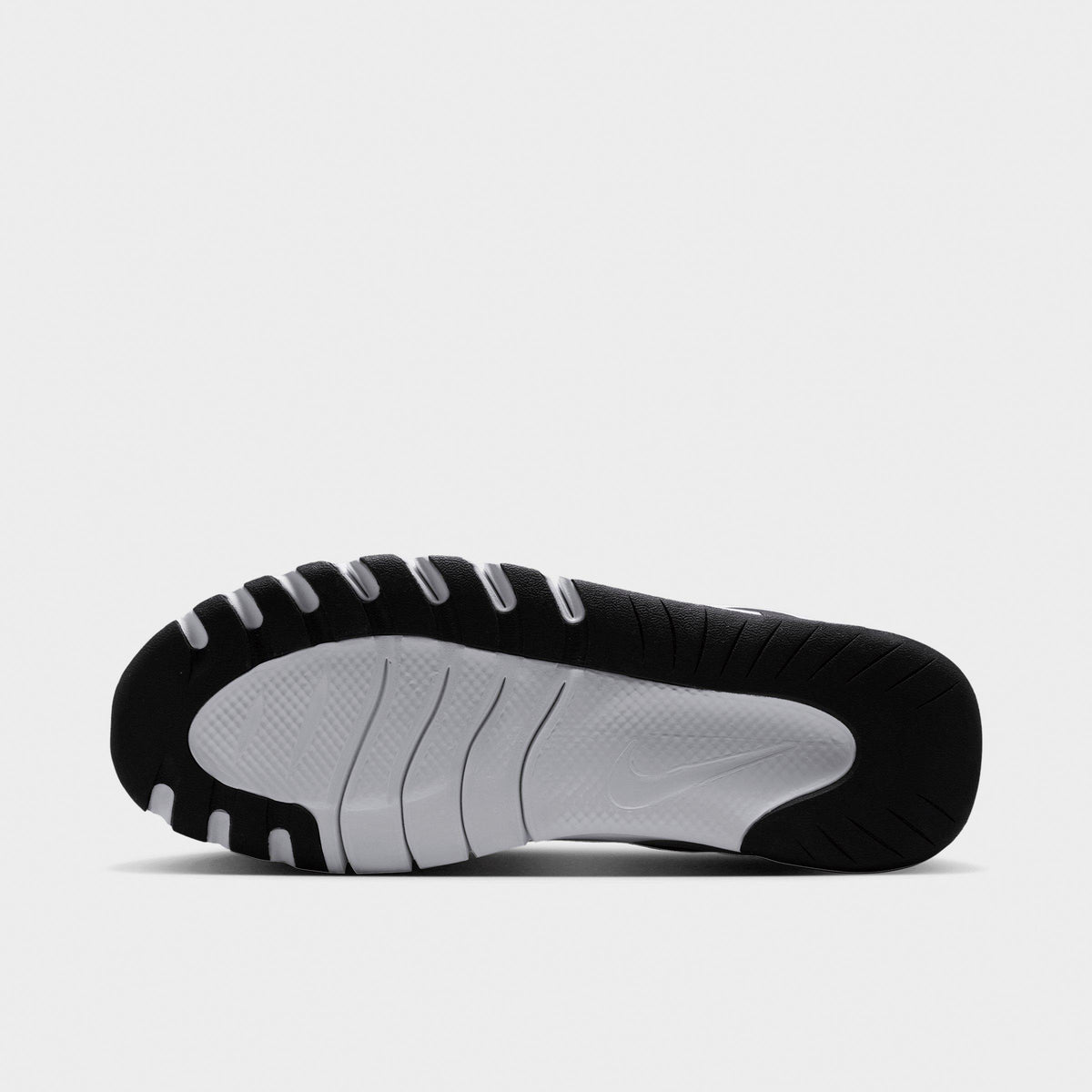 Men's Nike Flex Train Training Shoes - Off White/White/Black/University Red - view 6