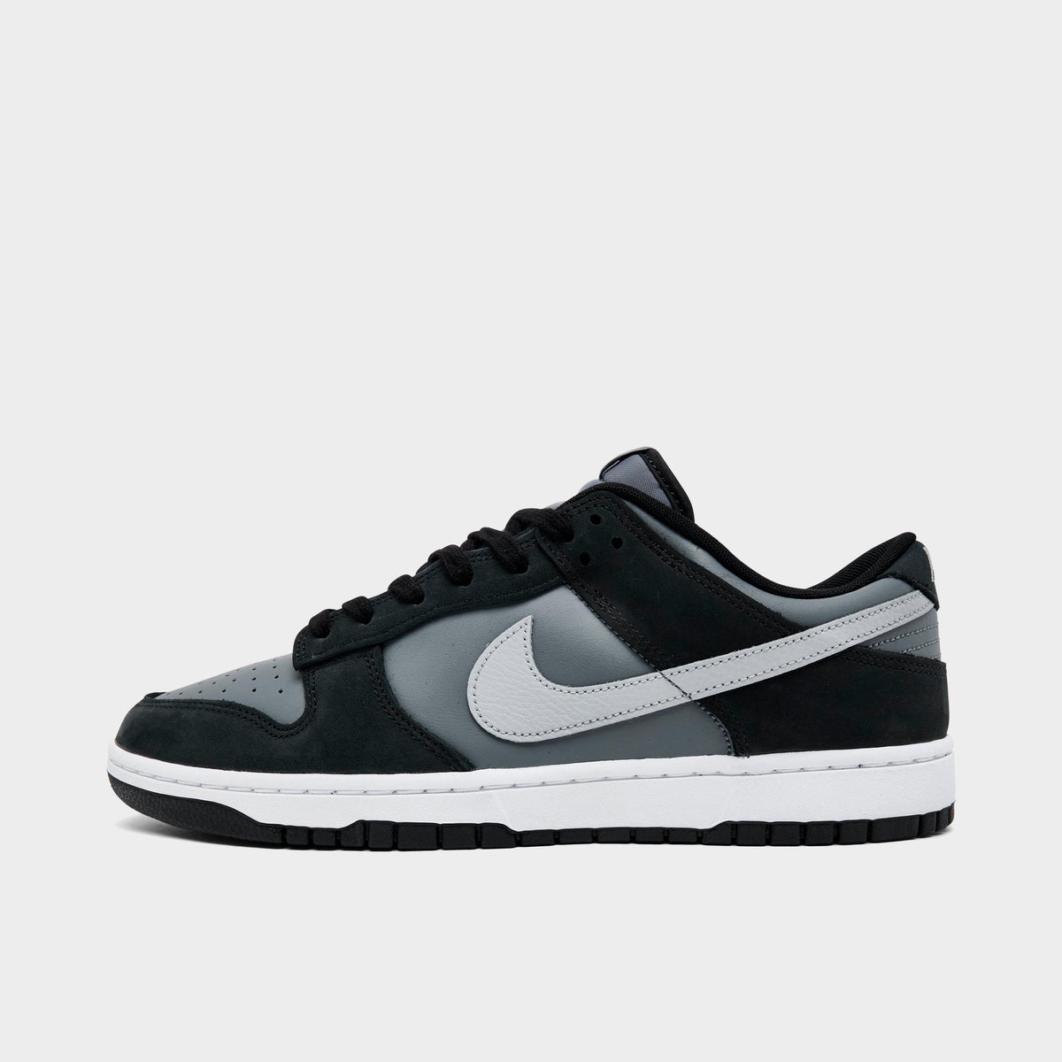 Men's Nike Dunk Low Retro Casual Shoes - Black/Light Smoke Grey/Smoke Grey/White