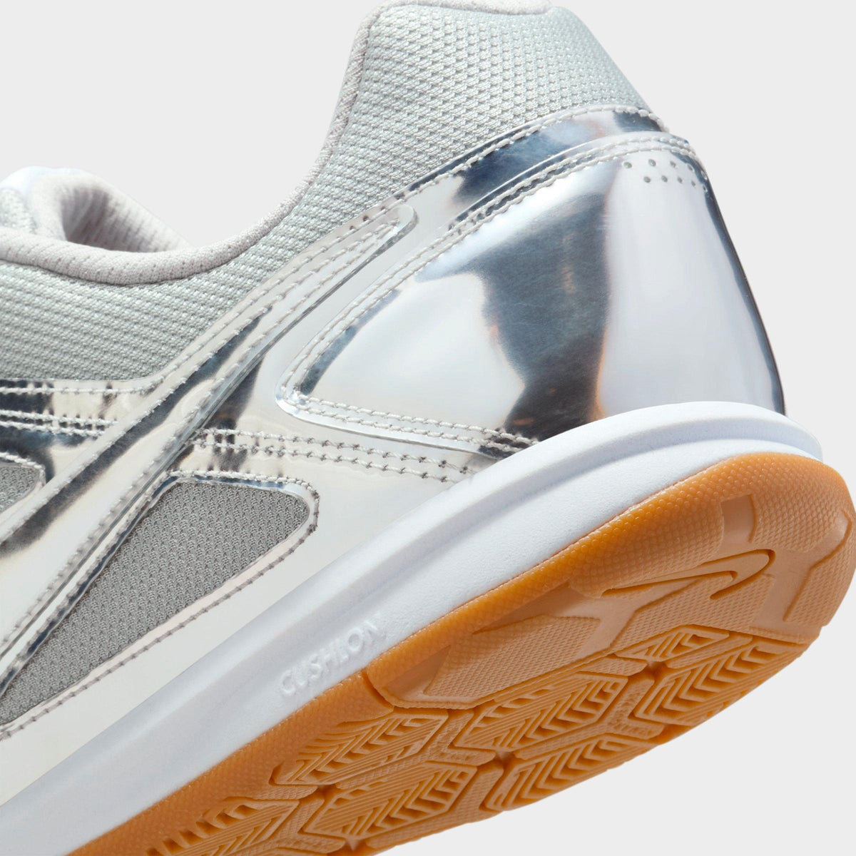 Men's Nike Gato LV8 Casual Shoes - Metallic Silver/White/Gum Light Brown/Metallic Silver - view 3