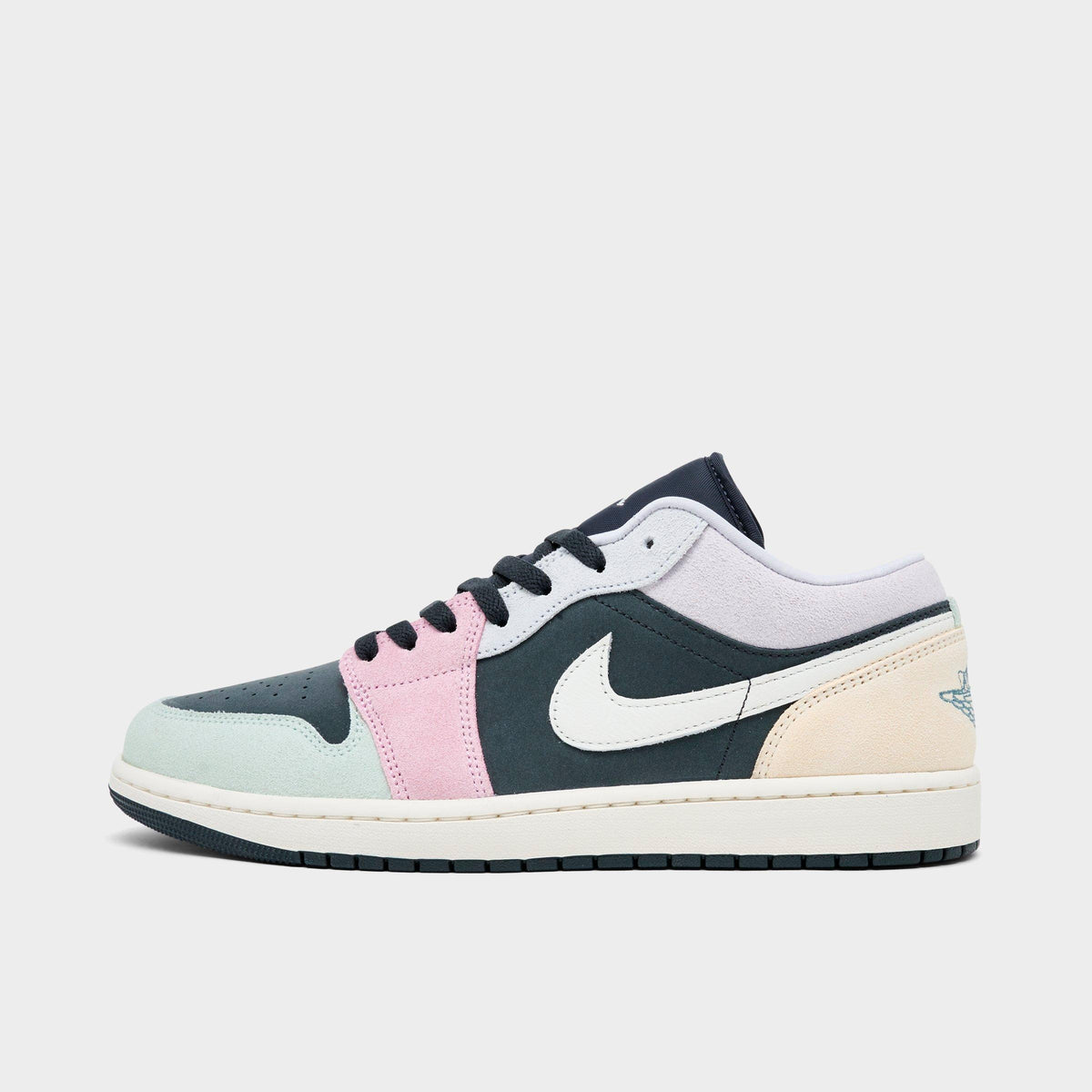 Men's Air Jordan Retro 1 Low SE Casual Shoes - Anthracite/Muslin/Iris Whisper/Sail