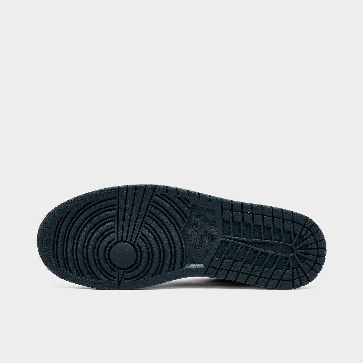 Men's Air Jordan Retro 1 Low SE Casual Shoes - Anthracite/Muslin/Iris Whisper/Sail - view 6