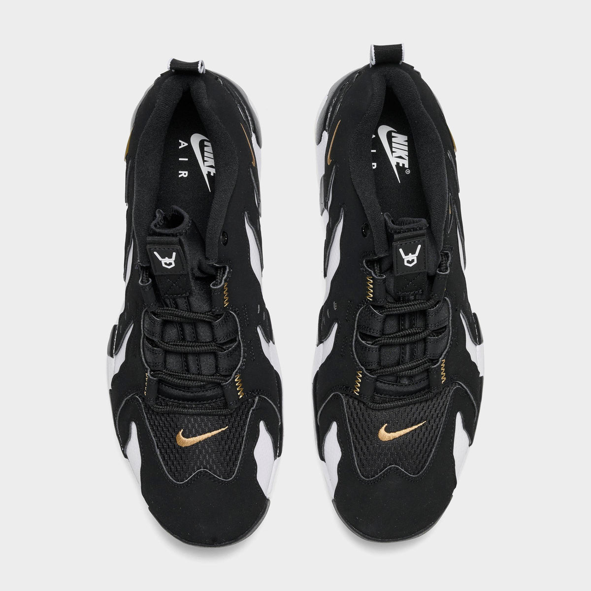 Men's Nike Air DT Max '96 Low Casual Shoes - Black/White/Metallic Gold - view 5