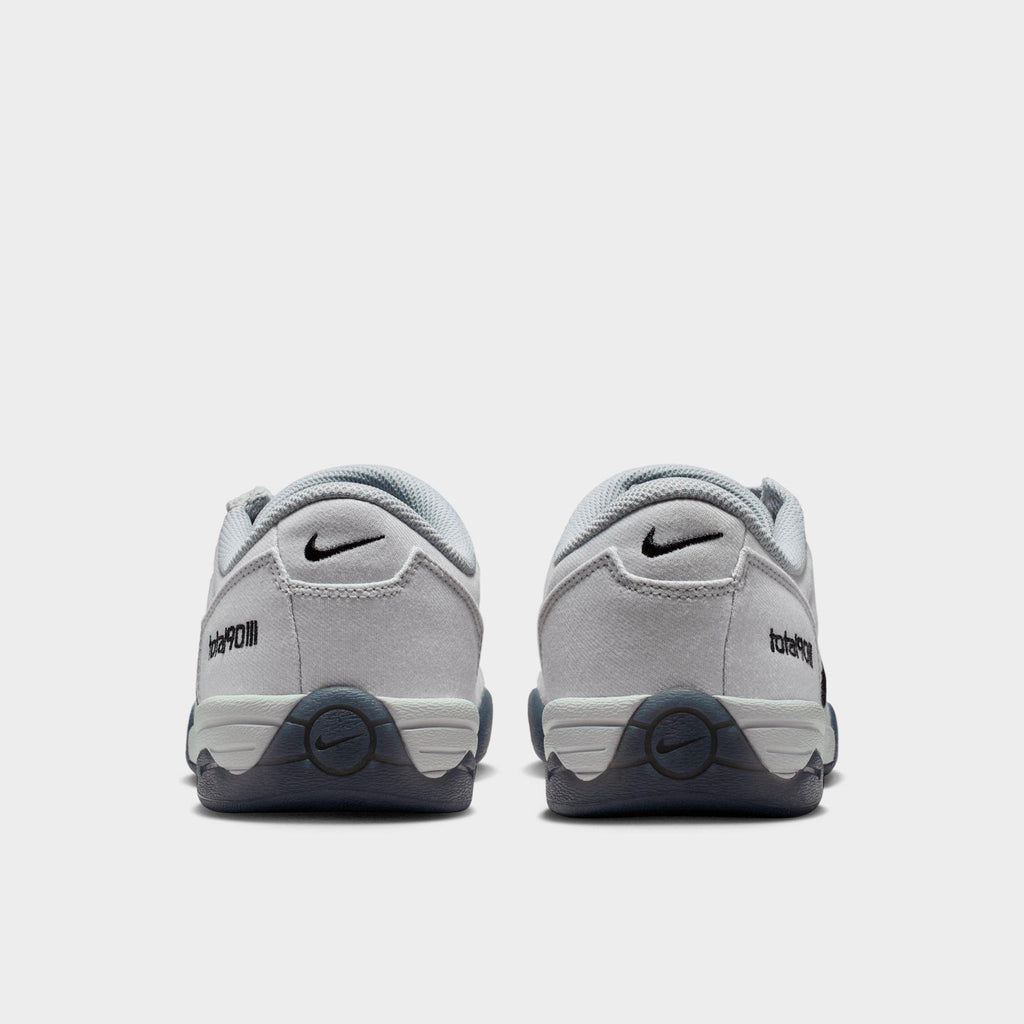 Men's Nike Total 90 Premium Casual Shoes - Light Smoke Grey/University Red/Photon Dust/Black - view 4