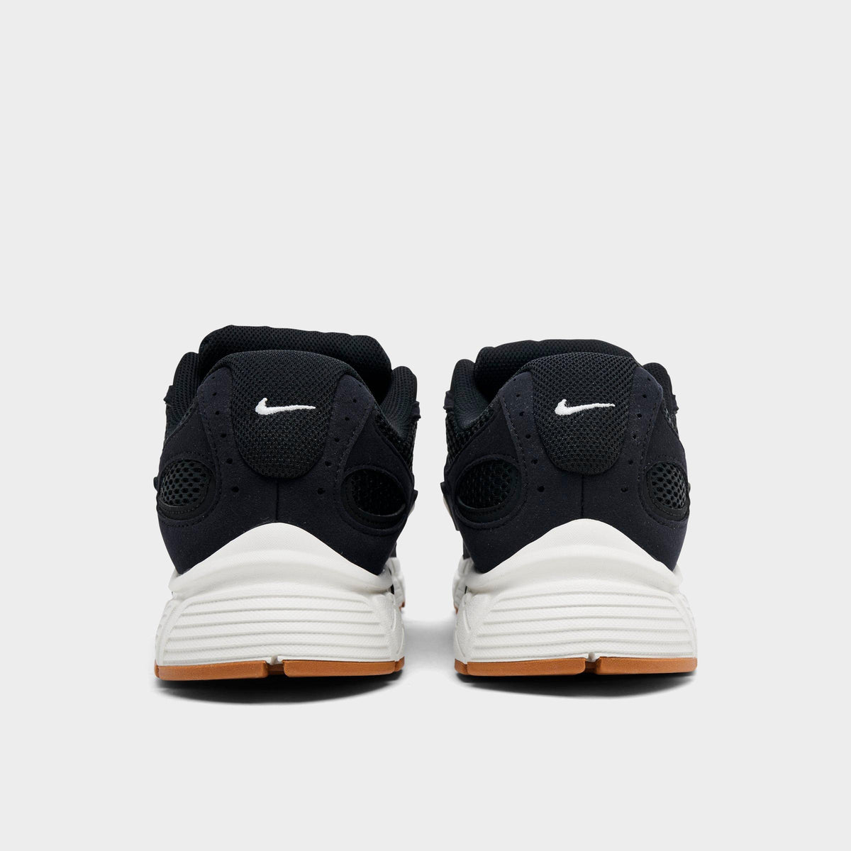 Men's Nike V5 RNR Casual Shoes - Black/Gum Medium Brown/Phantom - view 4