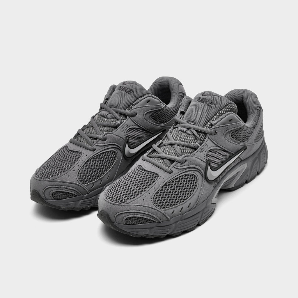 Men's Nike V5 RNR Suede Casual Shoes - Pencil Point/Atmosphere Grey - view 2