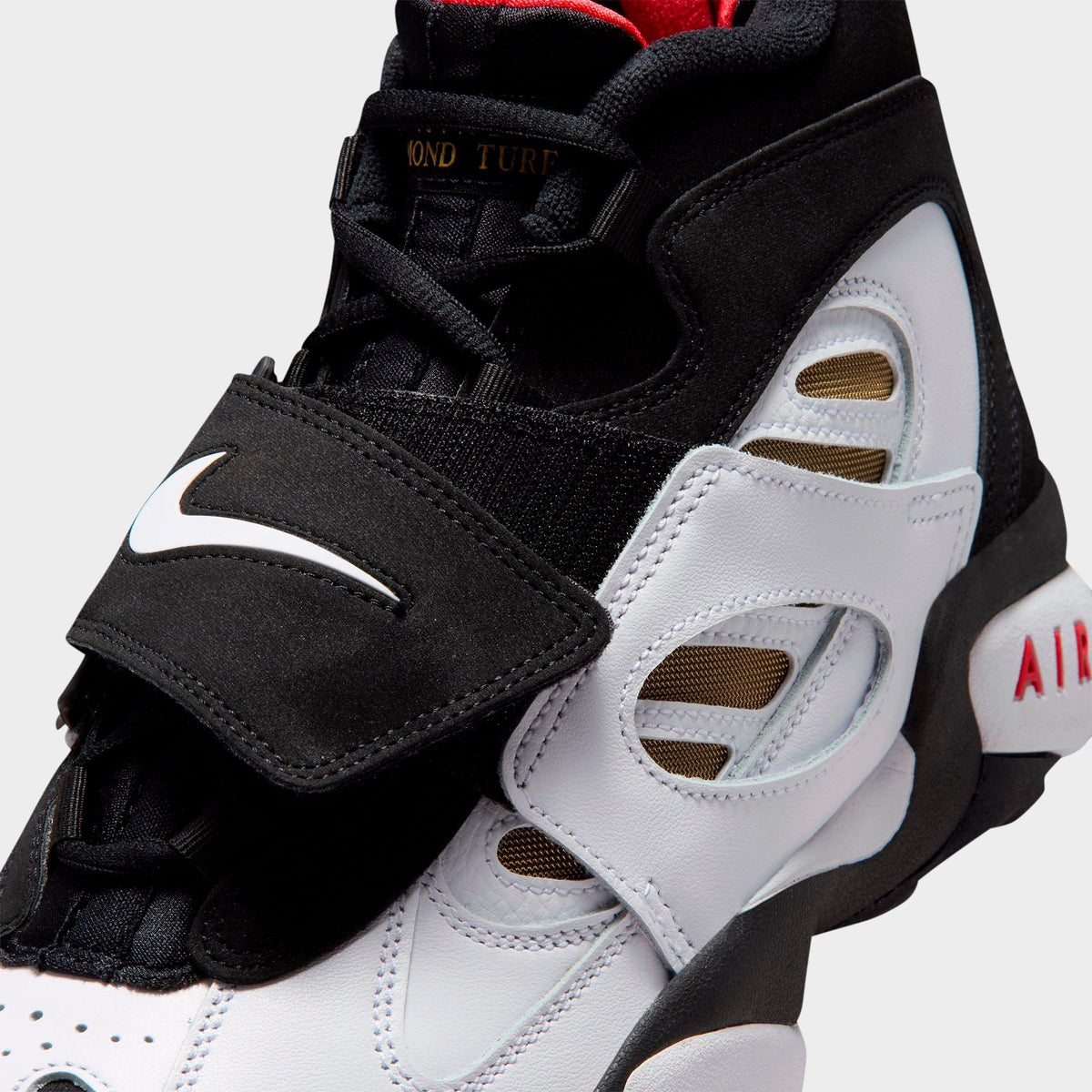 Men's Nike Air Diamond Turf 2 Casual Shoes - Black/Fire Red/Metallic Gold/White - view 3