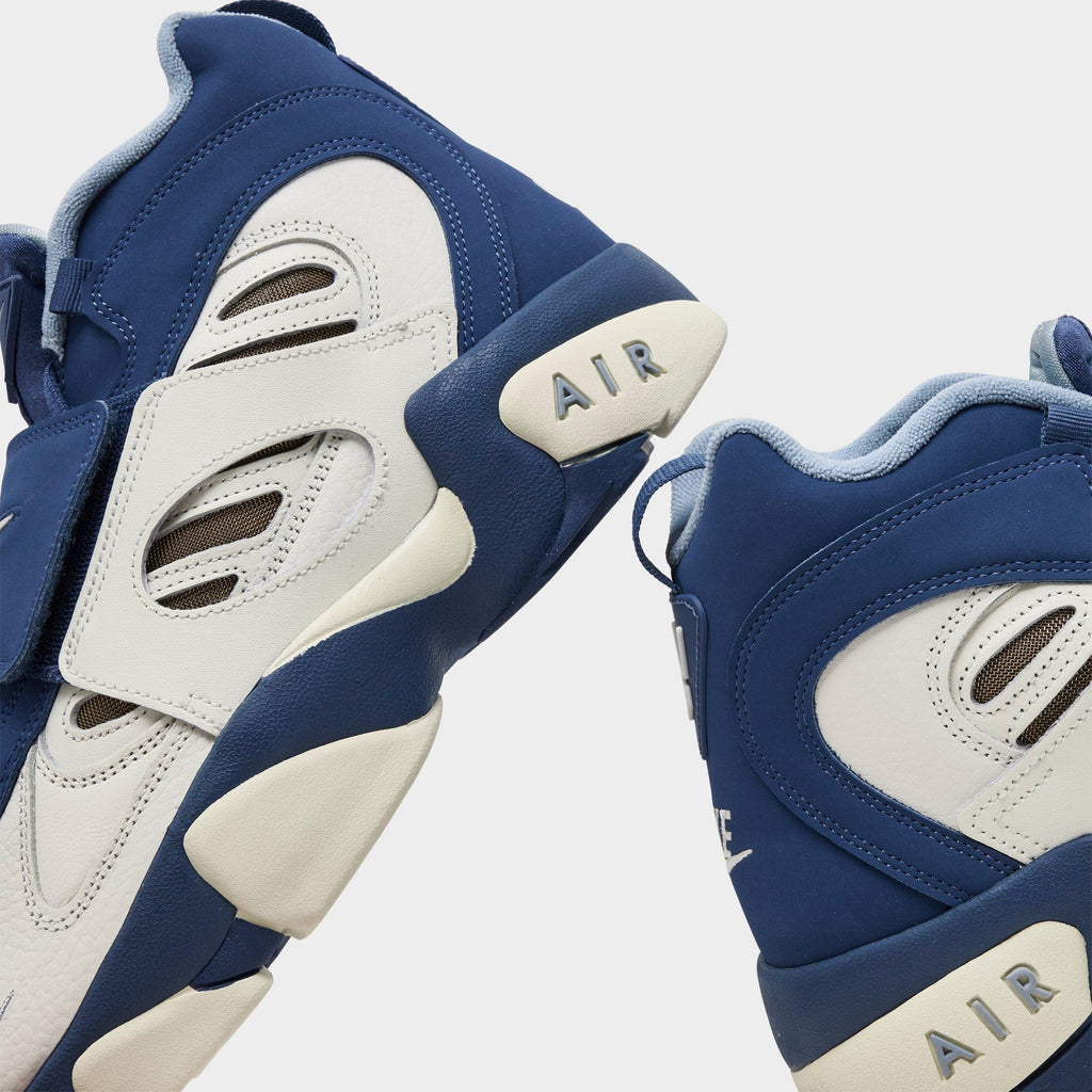 Men's Nike Air Diamond Turf 2 Casual Shoes - Sail/Mystic Navy/Blue Grey/Metallic Gold - view 3